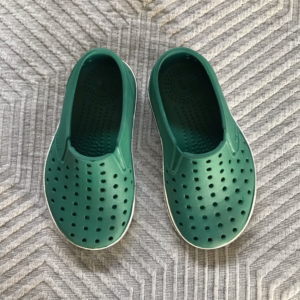 Natives size 8